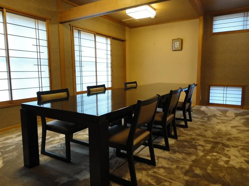 Hananoyado Fukuya Hakone 4*,  Japón